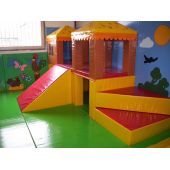 Dual Level Modular Tunnels & Hut Play Areas